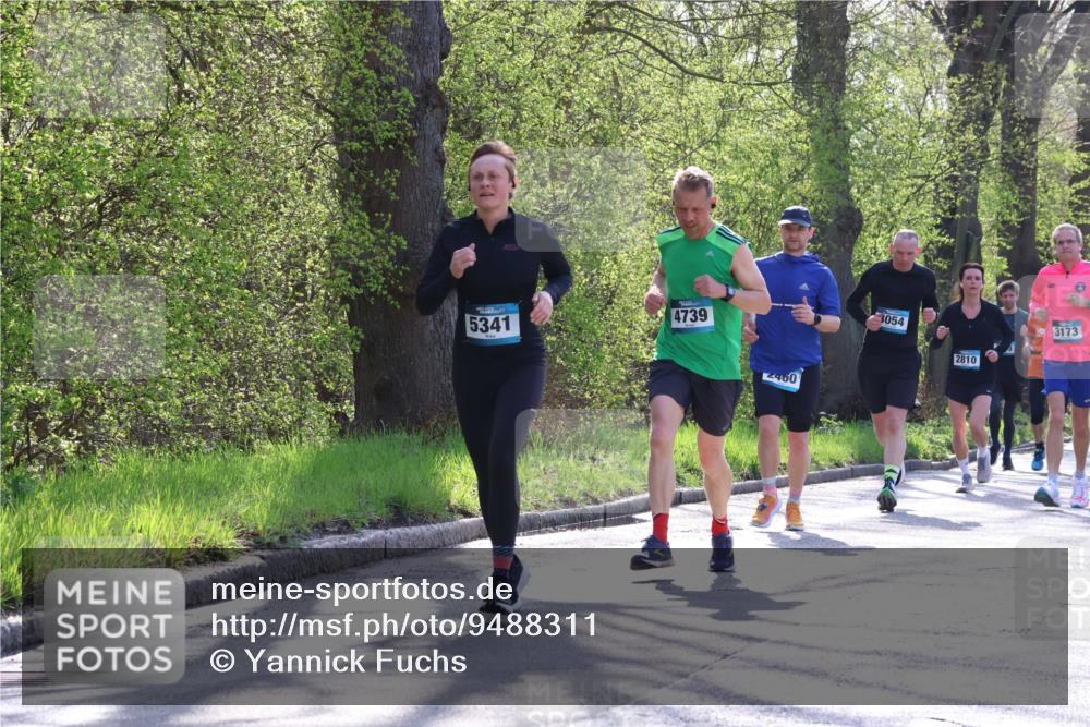 12.04.2026 - 45. Internationalen Wilhelmsburger Insellauf Yannick Fuchs http://msf.ph/oto/9488311 12.04.2026 10:33:44 Laufen 5341, 4739, 460, 3054, 2810, 3173 meine-sportfotos.de