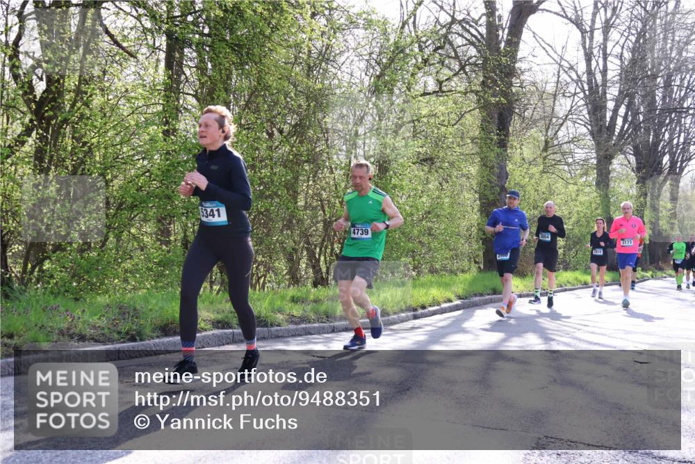 12.04.2026 - 45. Internationalen Wilhelmsburger Insellauf Yannick Fuchs http://msf.ph/oto/9488351 12.04.2026 10:33:46 Laufen 5341, 4739, 2810, 2460, 3173 meine-sportfotos.de