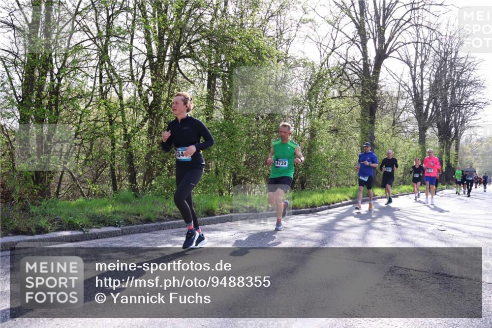 12.04.2026 - 45. Internationalen Wilhelmsburger Insellauf Yannick Fuchs http://msf.ph/oto/9488355 12.04.2026 10:33:47 Laufen 34, 4739, 3054, 3173 meine-sportfotos.de