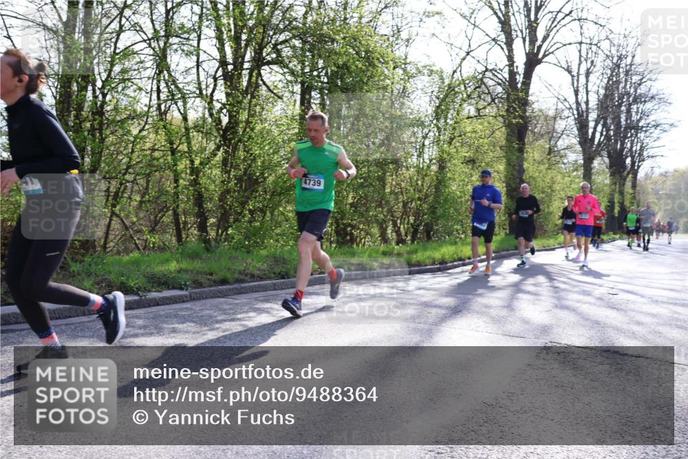 12.04.2026 - 45. Internationalen Wilhelmsburger Insellauf Yannick Fuchs http://msf.ph/oto/9488364 12.04.2026 10:33:47 Laufen 4739 meine-sportfotos.de