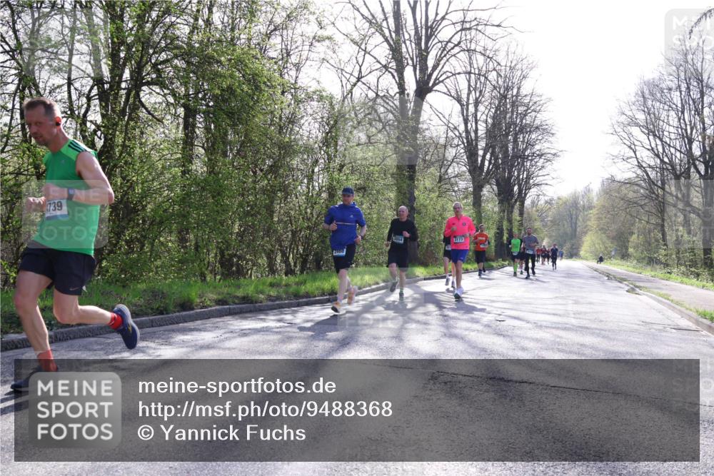 12.04.2026 - 45. Internationalen Wilhelmsburger Insellauf Yannick Fuchs http://msf.ph/oto/9488368 12.04.2026 10:33:48 Laufen 739, 2460, 3173 meine-sportfotos.de