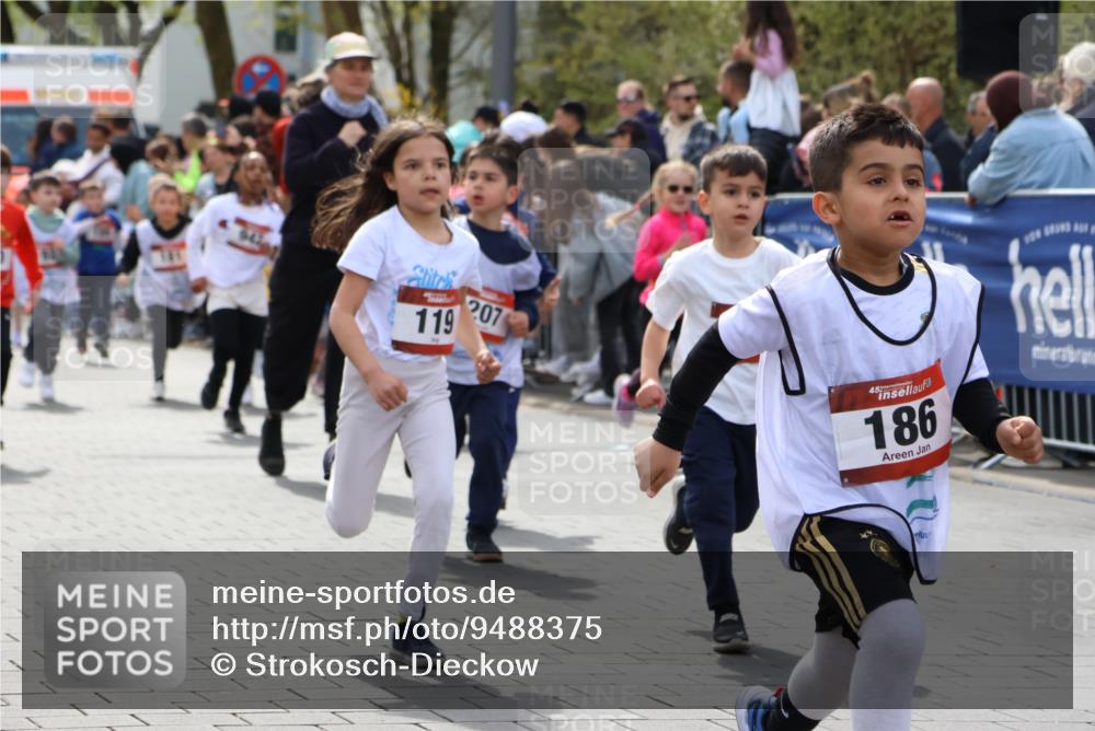 12.04.2026 - 45. Internationalen Wilhelmsburger Insellauf Strokosch-Dieckow http://msf.ph/oto/9488375 12.04.2026 14:09:59 Ziel 907, 158, 268, 543, 721, 1503, 736, 715, 6, 1504, 412, 681, 640, 248, 441, 723, 119, 186, 224, 745, 207, 920, 770, 182, 19, 913, 181, 529, 942, 157, 1518 meine-sportfotos.de