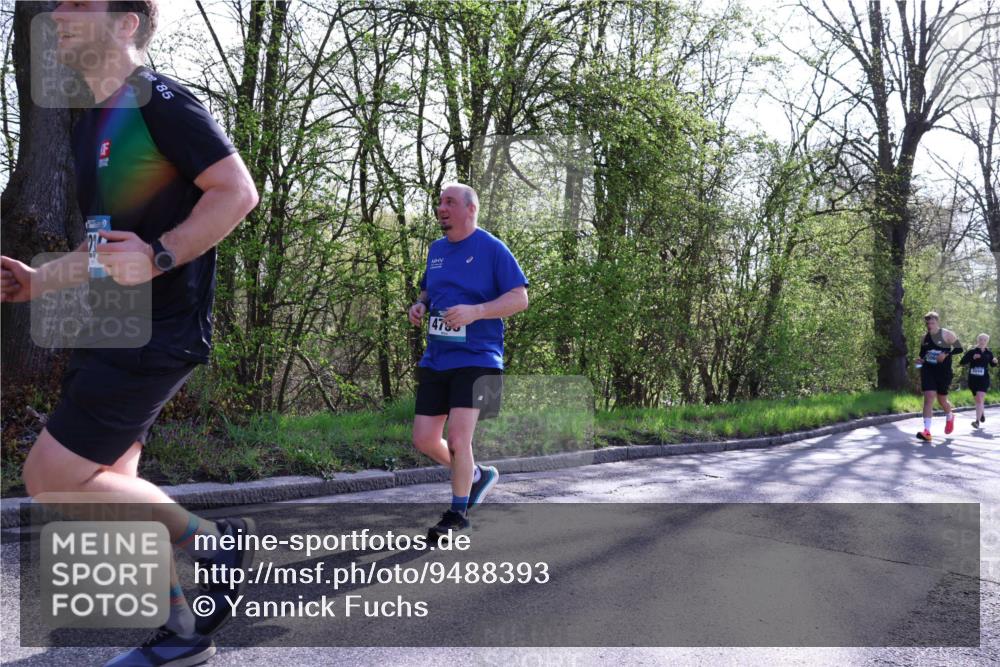 12.04.2026 - 45. Internationalen Wilhelmsburger Insellauf Yannick Fuchs http://msf.ph/oto/9488393 12.04.2026 10:39:34 Laufen 85, 4785 meine-sportfotos.de