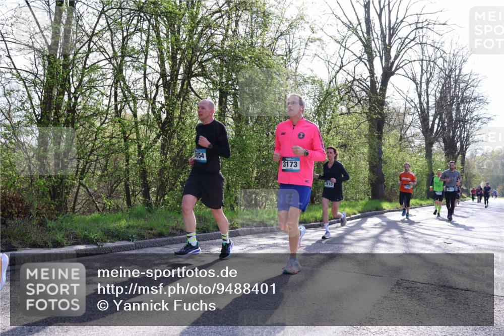 12.04.2026 - 45. Internationalen Wilhelmsburger Insellauf Yannick Fuchs http://msf.ph/oto/9488401 12.04.2026 10:33:50 Laufen 3054, 3173, 2810, 4815 meine-sportfotos.de