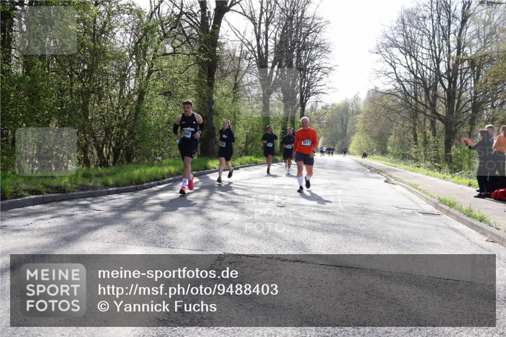 12.04.2026 - 45. Internationalen Wilhelmsburger Insellauf Yannick Fuchs http://msf.ph/oto/9488403 12.04.2026 10:39:35 Laufen 5671, 2506 meine-sportfotos.de
