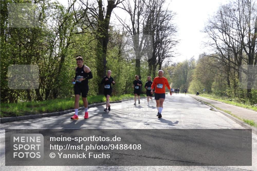12.04.2026 - 45. Internationalen Wilhelmsburger Insellauf Yannick Fuchs http://msf.ph/oto/9488408 12.04.2026 10:39:35 Laufen 5671 meine-sportfotos.de