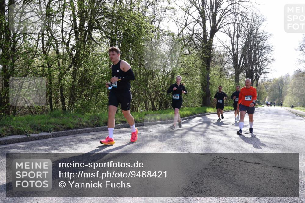 12.04.2026 - 45. Internationalen Wilhelmsburger Insellauf Yannick Fuchs http://msf.ph/oto/9488421 12.04.2026 10:39:37 Laufen 06, 3049, 5671 meine-sportfotos.de