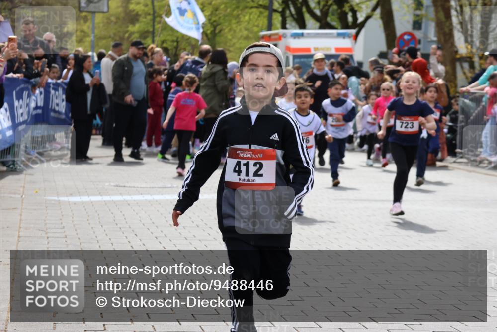 12.04.2026 - 45. Internationalen Wilhelmsburger Insellauf Strokosch-Dieckow http://msf.ph/oto/9488446 12.04.2026 14:09:57 Ziel 720, 719, 907, 158, 268, 543, 721, 1503, 736, 715, 6, 1504, 412, 681, 640, 248, 441, 723, 119, 186, 224, 745, 207, 920, 770, 182, 19 meine-sportfotos.de