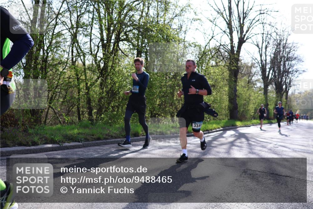12.04.2026 - 45. Internationalen Wilhelmsburger Insellauf Yannick Fuchs http://msf.ph/oto/9488465 12.04.2026 10:33:55 Laufen 3653, 3345 meine-sportfotos.de