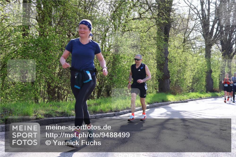 12.04.2026 - 45. Internationalen Wilhelmsburger Insellauf Yannick Fuchs http://msf.ph/oto/9488499 12.04.2026 10:33:58 Laufen 2075 meine-sportfotos.de