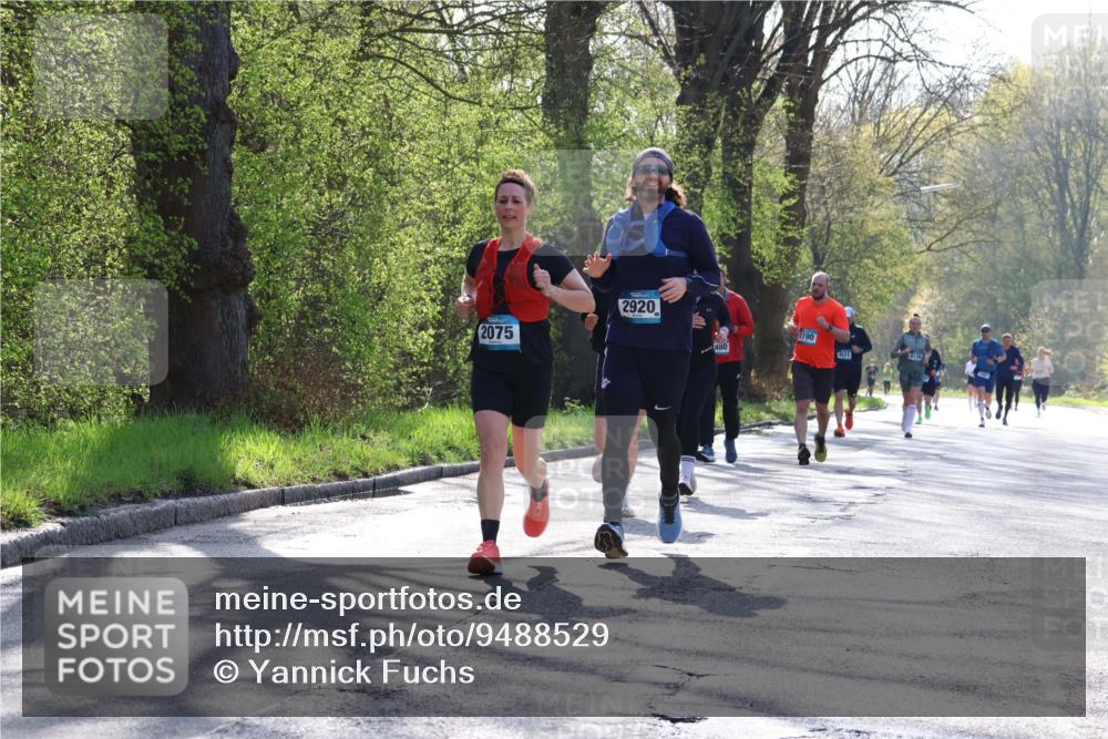 12.04.2026 - 45. Internationalen Wilhelmsburger Insellauf Yannick Fuchs http://msf.ph/oto/9488529 12.04.2026 10:34:01 Laufen 2075, 2920, 480, 2190, 4531 meine-sportfotos.de
