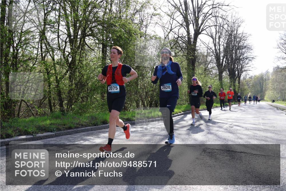 12.04.2026 - 45. Internationalen Wilhelmsburger Insellauf Yannick Fuchs http://msf.ph/oto/9488571 12.04.2026 10:34:04 Laufen 2075, 2920, 4785 meine-sportfotos.de