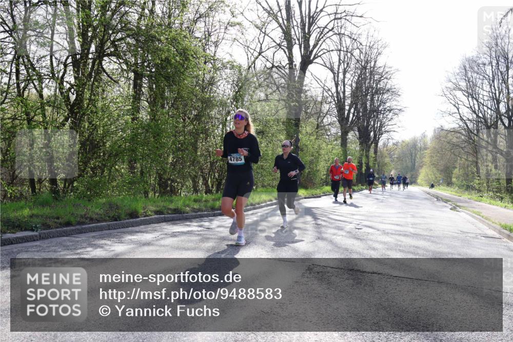 12.04.2026 - 45. Internationalen Wilhelmsburger Insellauf Yannick Fuchs http://msf.ph/oto/9488583 12.04.2026 10:34:05 Laufen 4785 meine-sportfotos.de