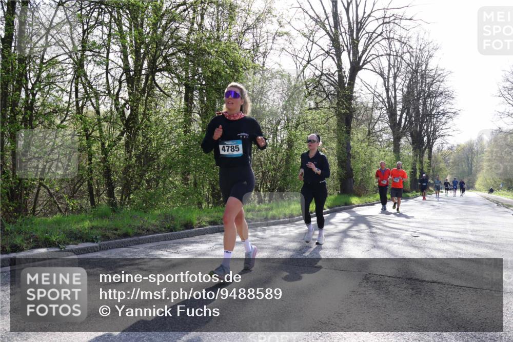 12.04.2026 - 45. Internationalen Wilhelmsburger Insellauf Yannick Fuchs http://msf.ph/oto/9488589 12.04.2026 10:34:05 Laufen 4785, 2190 meine-sportfotos.de
