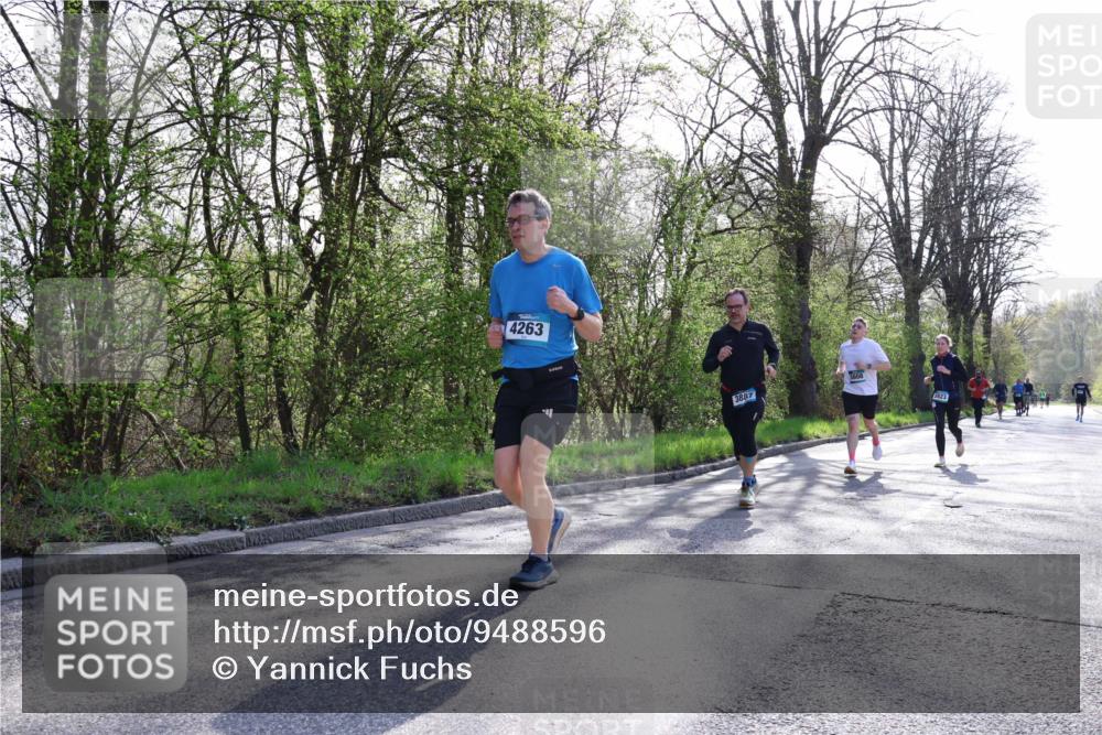12.04.2026 - 45. Internationalen Wilhelmsburger Insellauf Yannick Fuchs http://msf.ph/oto/9488596 12.04.2026 10:39:59 Laufen 4263, 3887 meine-sportfotos.de