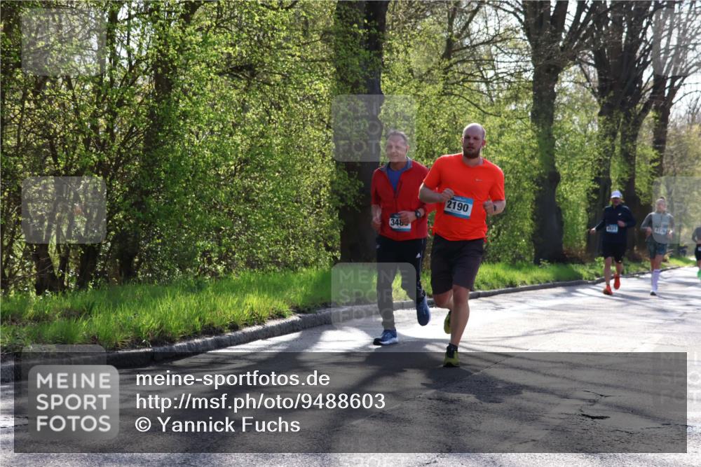 12.04.2026 - 45. Internationalen Wilhelmsburger Insellauf Yannick Fuchs http://msf.ph/oto/9488603 12.04.2026 10:34:06 Laufen 348, 2190, 431, 44139 meine-sportfotos.de