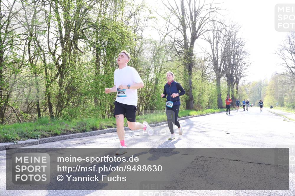 12.04.2026 - 45. Internationalen Wilhelmsburger Insellauf Yannick Fuchs http://msf.ph/oto/9488630 12.04.2026 10:40:02 Laufen 5608, 3923 meine-sportfotos.de