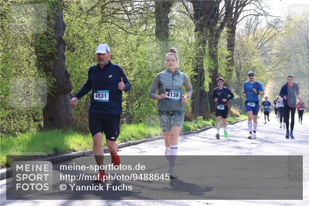 12.04.2026 - 45. Internationalen Wilhelmsburger Insellauf Yannick Fuchs http://msf.ph/oto/9488645 12.04.2026 10:34:12 Laufen 4531, 4139, 5594, 4481 meine-sportfotos.de