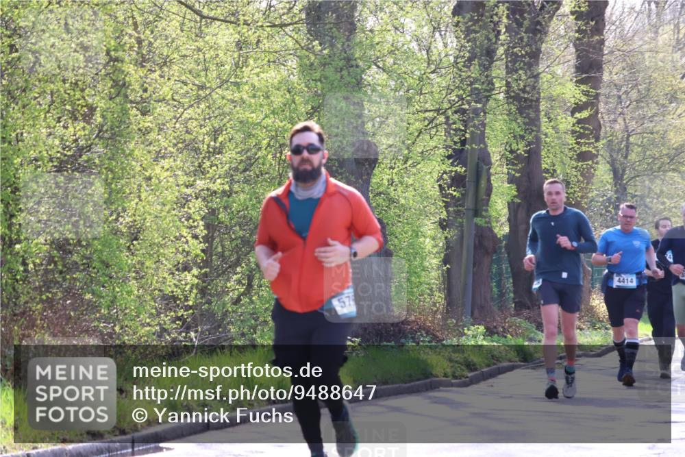12.04.2026 - 45. Internationalen Wilhelmsburger Insellauf Yannick Fuchs http://msf.ph/oto/9488647 12.04.2026 10:40:04 Laufen 57, 4414 meine-sportfotos.de
