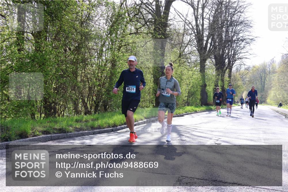 12.04.2026 - 45. Internationalen Wilhelmsburger Insellauf Yannick Fuchs http://msf.ph/oto/9488669 12.04.2026 10:34:13 Laufen 4531, 4135, 5894 meine-sportfotos.de