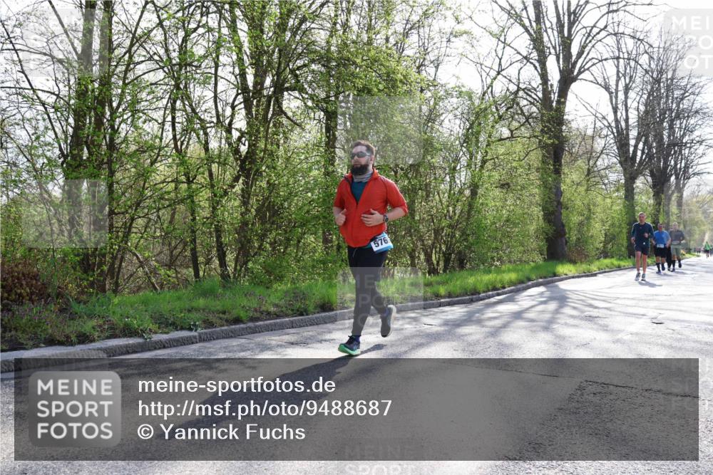 12.04.2026 - 45. Internationalen Wilhelmsburger Insellauf Yannick Fuchs http://msf.ph/oto/9488687 12.04.2026 10:40:08 Laufen 576 meine-sportfotos.de
