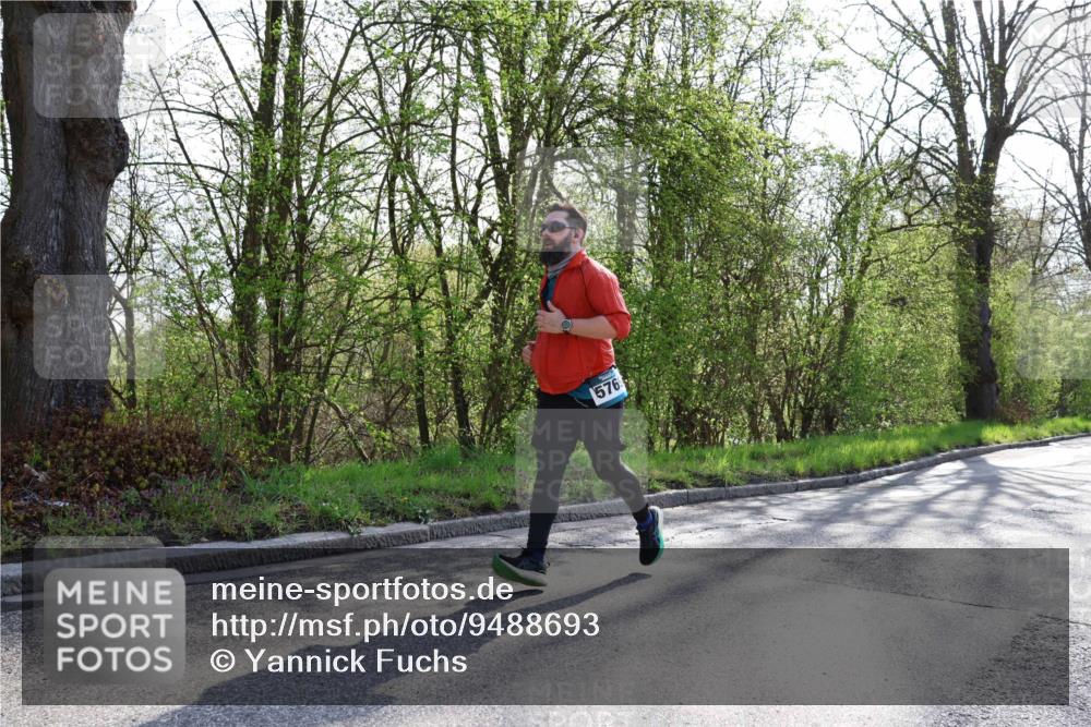 12.04.2026 - 45. Internationalen Wilhelmsburger Insellauf Yannick Fuchs http://msf.ph/oto/9488693 12.04.2026 10:40:08 Laufen 576 meine-sportfotos.de