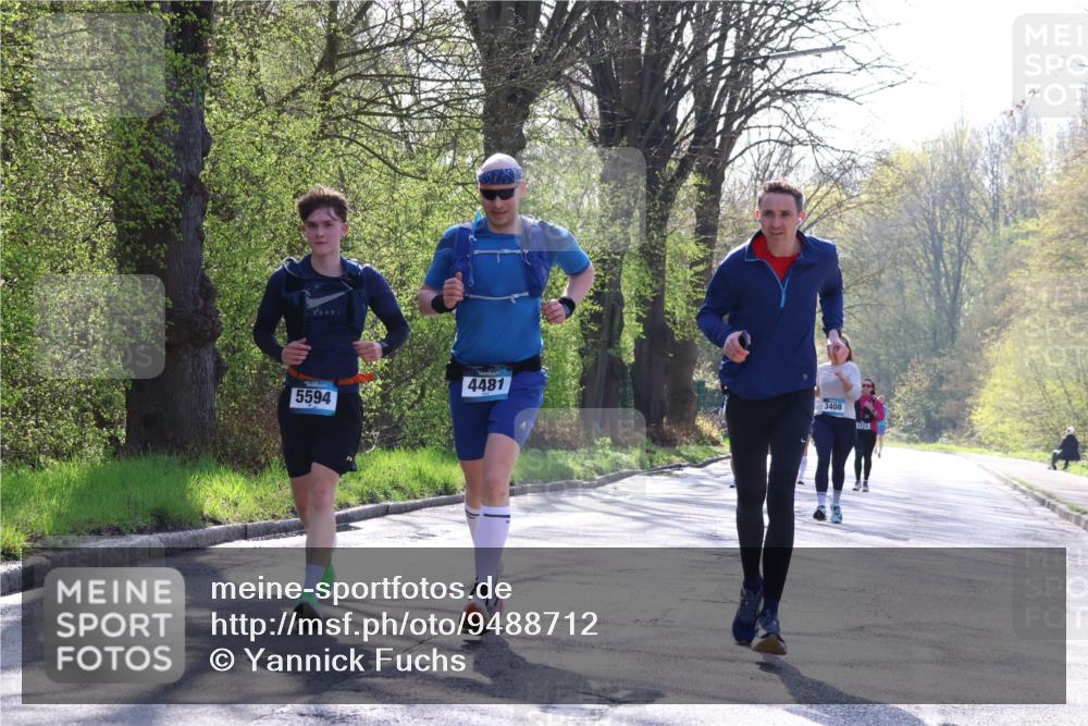 12.04.2026 - 45. Internationalen Wilhelmsburger Insellauf Yannick Fuchs http://msf.ph/oto/9488712 12.04.2026 10:34:17 Laufen 5594, 4481, 3408 meine-sportfotos.de