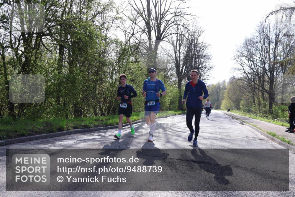 12.04.2026 - 45. Internationalen Wilhelmsburger Insellauf Yannick Fuchs http://msf.ph/oto/9488739 12.04.2026 10:34:19 Laufen 5594, 4491 meine-sportfotos.de