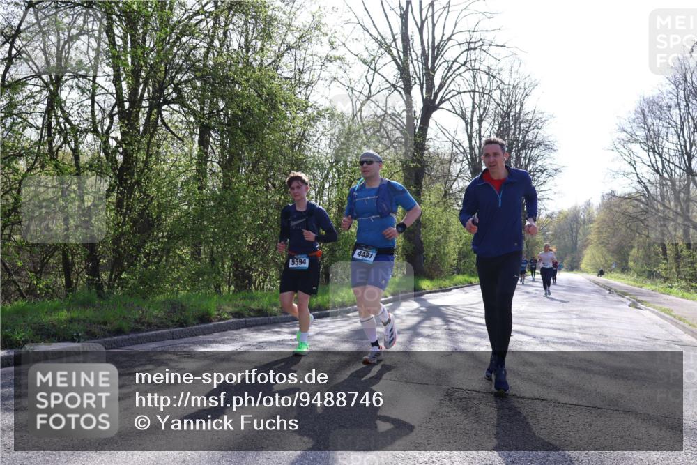 12.04.2026 - 45. Internationalen Wilhelmsburger Insellauf Yannick Fuchs http://msf.ph/oto/9488746 12.04.2026 10:34:19 Laufen 5594, 4481 meine-sportfotos.de