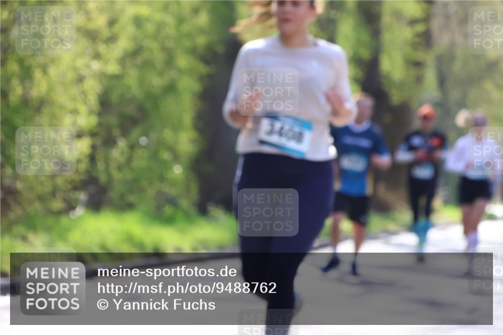 12.04.2026 - 45. Internationalen Wilhelmsburger Insellauf Yannick Fuchs http://msf.ph/oto/9488762 12.04.2026 10:34:21 Laufen 3408 meine-sportfotos.de