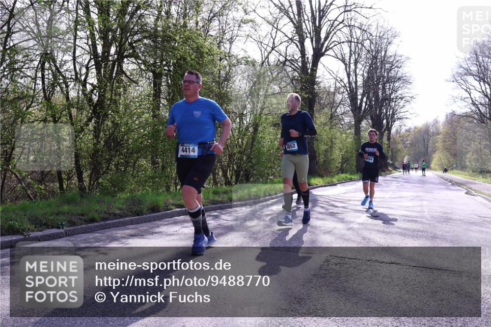 12.04.2026 - 45. Internationalen Wilhelmsburger Insellauf Yannick Fuchs http://msf.ph/oto/9488770 12.04.2026 10:40:15 Laufen 4414, 3852, 494 meine-sportfotos.de