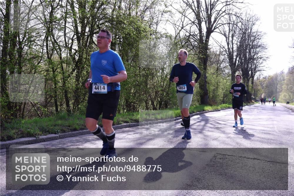 12.04.2026 - 45. Internationalen Wilhelmsburger Insellauf Yannick Fuchs http://msf.ph/oto/9488775 12.04.2026 10:40:15 Laufen 4414, 3852, 449 meine-sportfotos.de