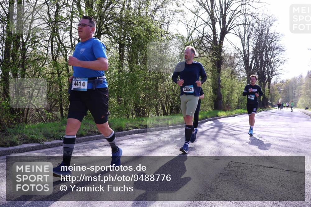 12.04.2026 - 45. Internationalen Wilhelmsburger Insellauf Yannick Fuchs http://msf.ph/oto/9488776 12.04.2026 10:40:15 Laufen 4414, 3852, 4494 meine-sportfotos.de