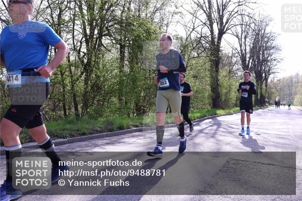 12.04.2026 - 45. Internationalen Wilhelmsburger Insellauf Yannick Fuchs http://msf.ph/oto/9488781 12.04.2026 10:40:16 Laufen 4414, 3852, 4494 meine-sportfotos.de