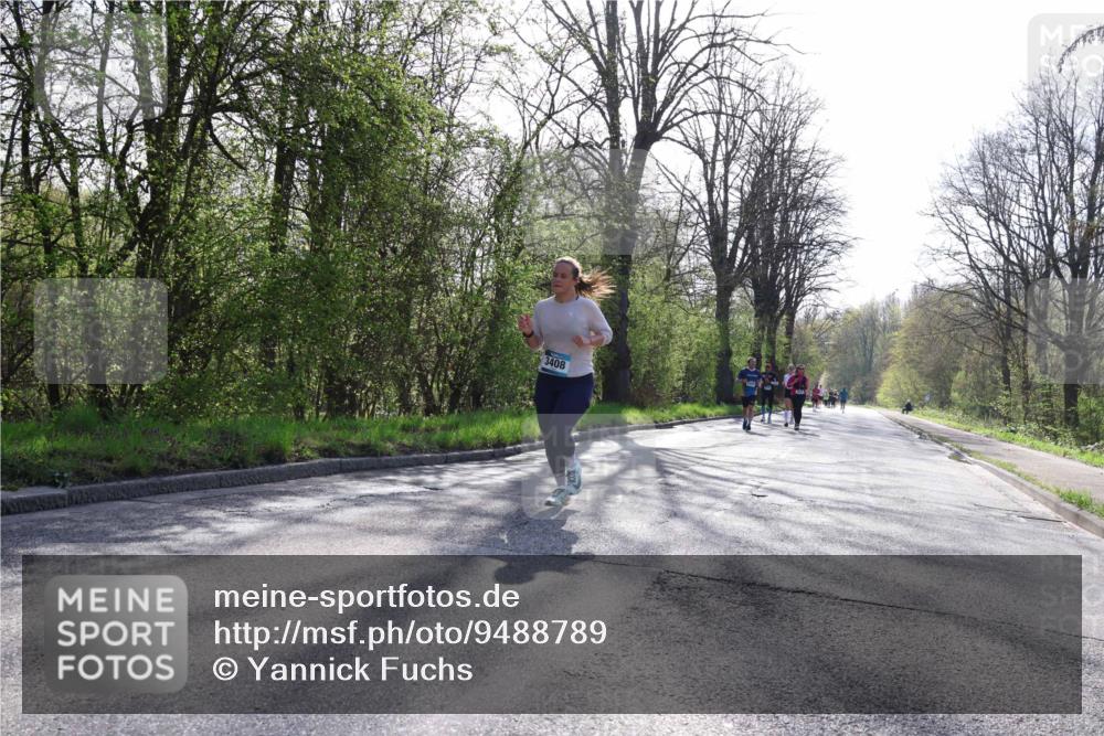 12.04.2026 - 45. Internationalen Wilhelmsburger Insellauf Yannick Fuchs http://msf.ph/oto/9488789 12.04.2026 10:34:23 Laufen 3408 meine-sportfotos.de