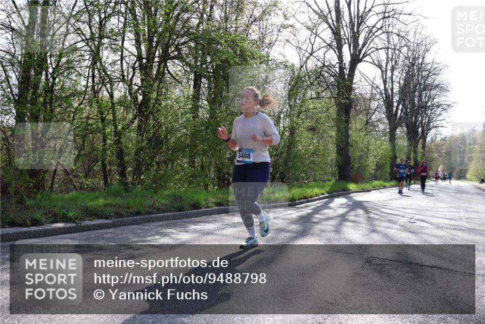 12.04.2026 - 45. Internationalen Wilhelmsburger Insellauf Yannick Fuchs http://msf.ph/oto/9488798 12.04.2026 10:34:24 Laufen 3408 meine-sportfotos.de