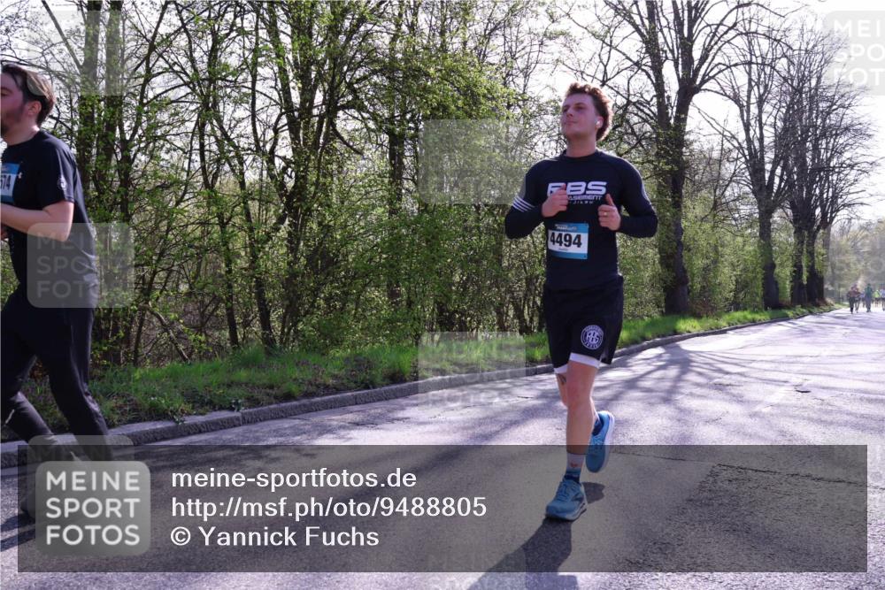 12.04.2026 - 45. Internationalen Wilhelmsburger Insellauf Yannick Fuchs http://msf.ph/oto/9488805 12.04.2026 10:40:18 Laufen 574, 4494 meine-sportfotos.de