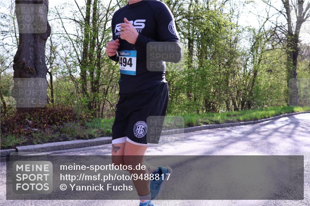 12.04.2026 - 45. Internationalen Wilhelmsburger Insellauf Yannick Fuchs http://msf.ph/oto/9488817 12.04.2026 10:40:18 Laufen 494 meine-sportfotos.de