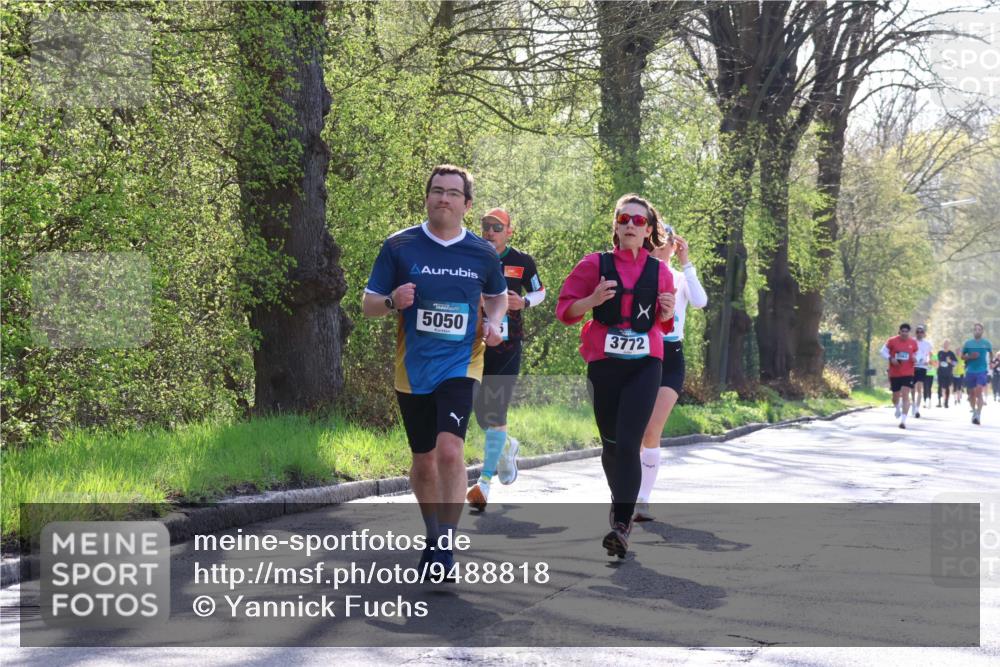 12.04.2026 - 45. Internationalen Wilhelmsburger Insellauf Yannick Fuchs http://msf.ph/oto/9488818 12.04.2026 10:34:26 Laufen 5050, 3772 meine-sportfotos.de