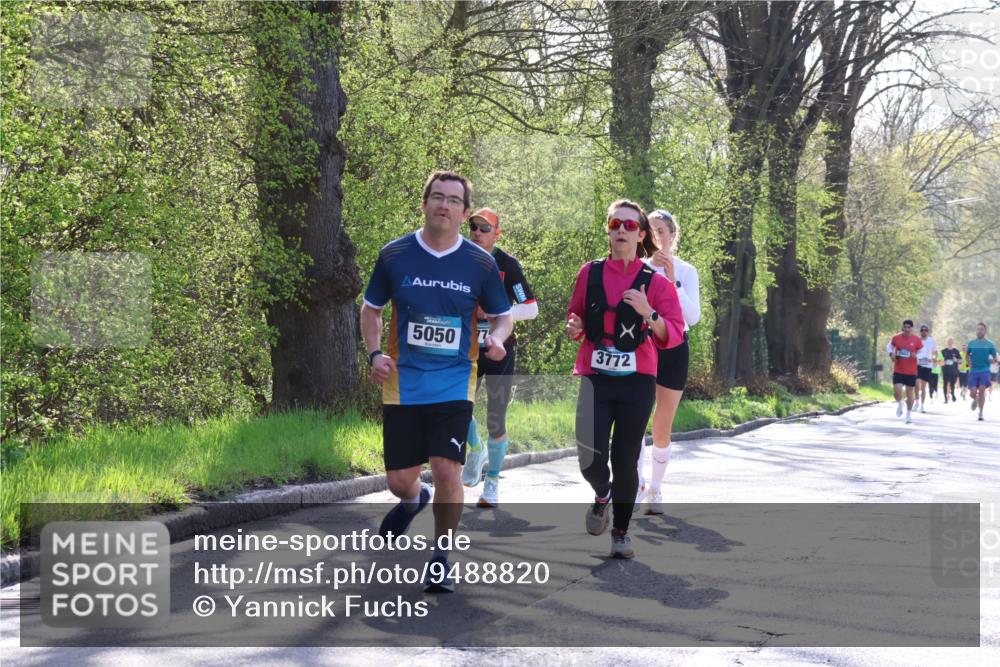 12.04.2026 - 45. Internationalen Wilhelmsburger Insellauf Yannick Fuchs http://msf.ph/oto/9488820 12.04.2026 10:34:27 Laufen 5050, 3772 meine-sportfotos.de