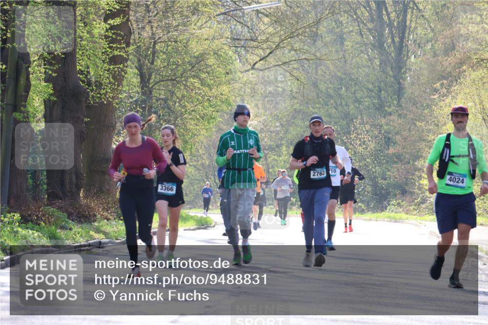 12.04.2026 - 45. Internationalen Wilhelmsburger Insellauf Yannick Fuchs http://msf.ph/oto/9488831 12.04.2026 10:40:23 Laufen 3366, 2729, 2762, 10, 4024 meine-sportfotos.de