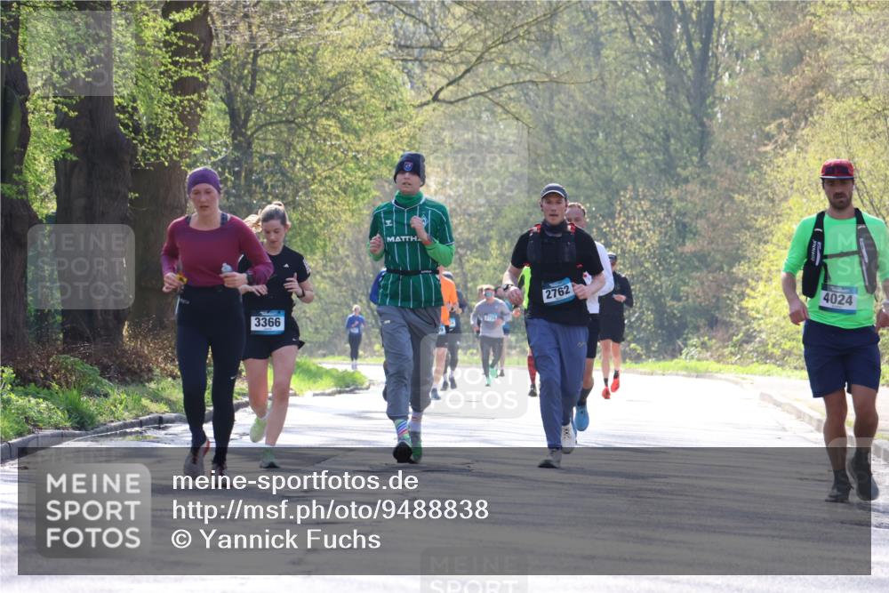 12.04.2026 - 45. Internationalen Wilhelmsburger Insellauf Yannick Fuchs http://msf.ph/oto/9488838 12.04.2026 10:40:24 Laufen 3366, 2762, 4024 meine-sportfotos.de