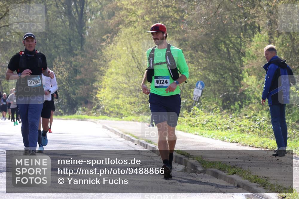 12.04.2026 - 45. Internationalen Wilhelmsburger Insellauf Yannick Fuchs http://msf.ph/oto/9488866 12.04.2026 10:40:27 Laufen 2762, 4024 meine-sportfotos.de