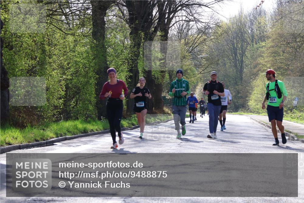 12.04.2026 - 45. Internationalen Wilhelmsburger Insellauf Yannick Fuchs http://msf.ph/oto/9488875 12.04.2026 10:40:28 Laufen 3366, 4836, 2762, 4710, 4024 meine-sportfotos.de