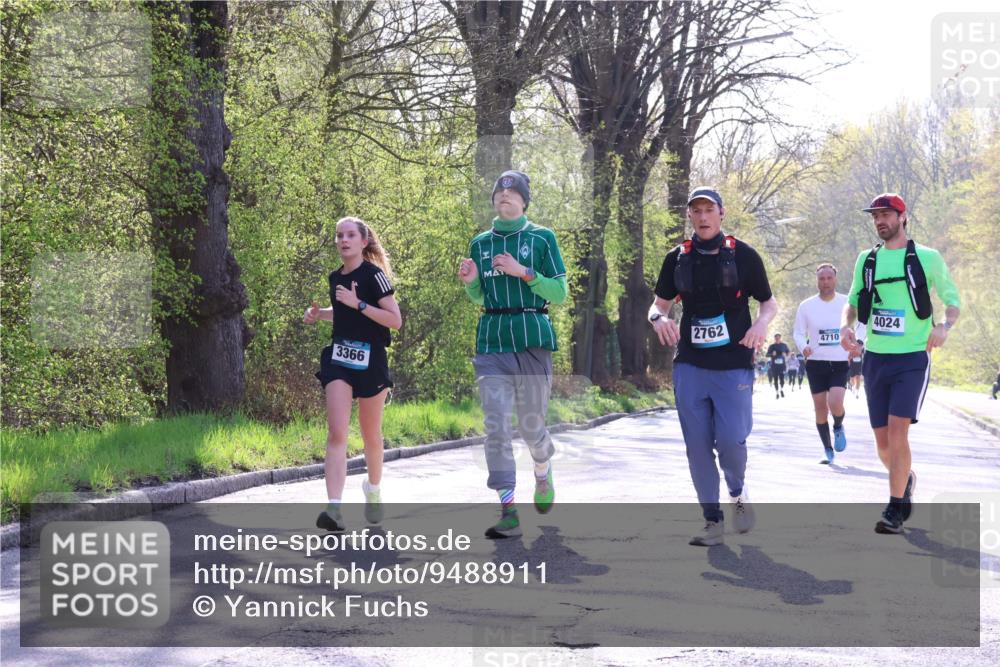 12.04.2026 - 45. Internationalen Wilhelmsburger Insellauf Yannick Fuchs http://msf.ph/oto/9488911 12.04.2026 10:40:31 Laufen 2762, 3366, 4710, 4024 meine-sportfotos.de