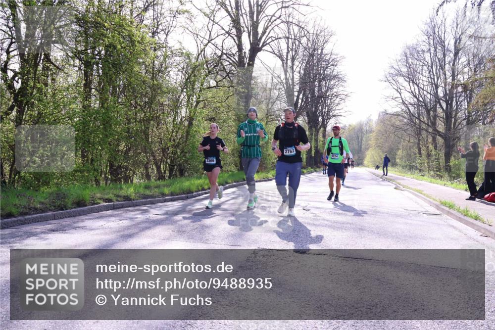 12.04.2026 - 45. Internationalen Wilhelmsburger Insellauf Yannick Fuchs http://msf.ph/oto/9488935 12.04.2026 10:40:33 Laufen 3366, 2762, 4024 meine-sportfotos.de