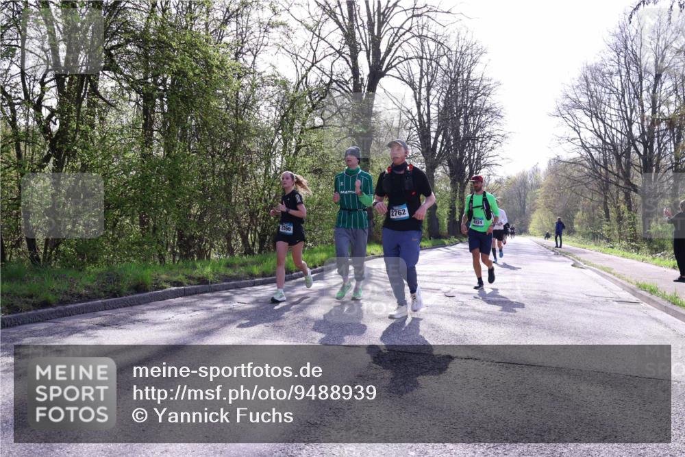 12.04.2026 - 45. Internationalen Wilhelmsburger Insellauf Yannick Fuchs http://msf.ph/oto/9488939 12.04.2026 10:40:33 Laufen 3366, 2762, 4024 meine-sportfotos.de