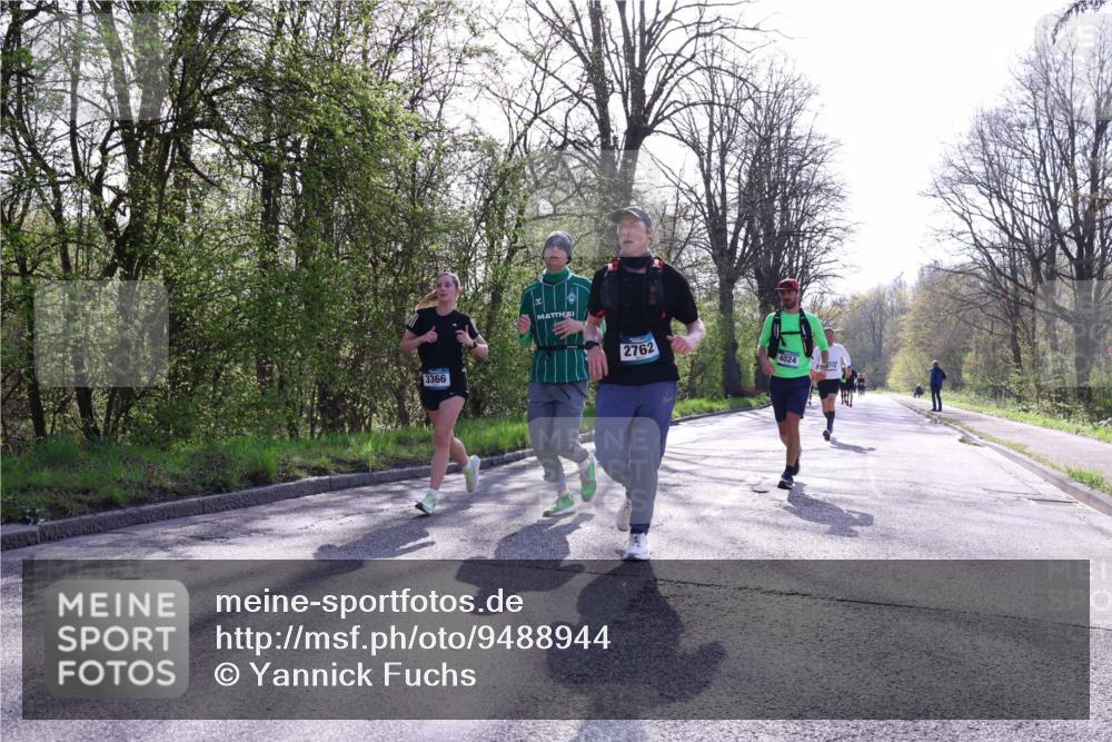 12.04.2026 - 45. Internationalen Wilhelmsburger Insellauf Yannick Fuchs http://msf.ph/oto/9488944 12.04.2026 10:40:34 Laufen 3366, 2762, 4024 meine-sportfotos.de