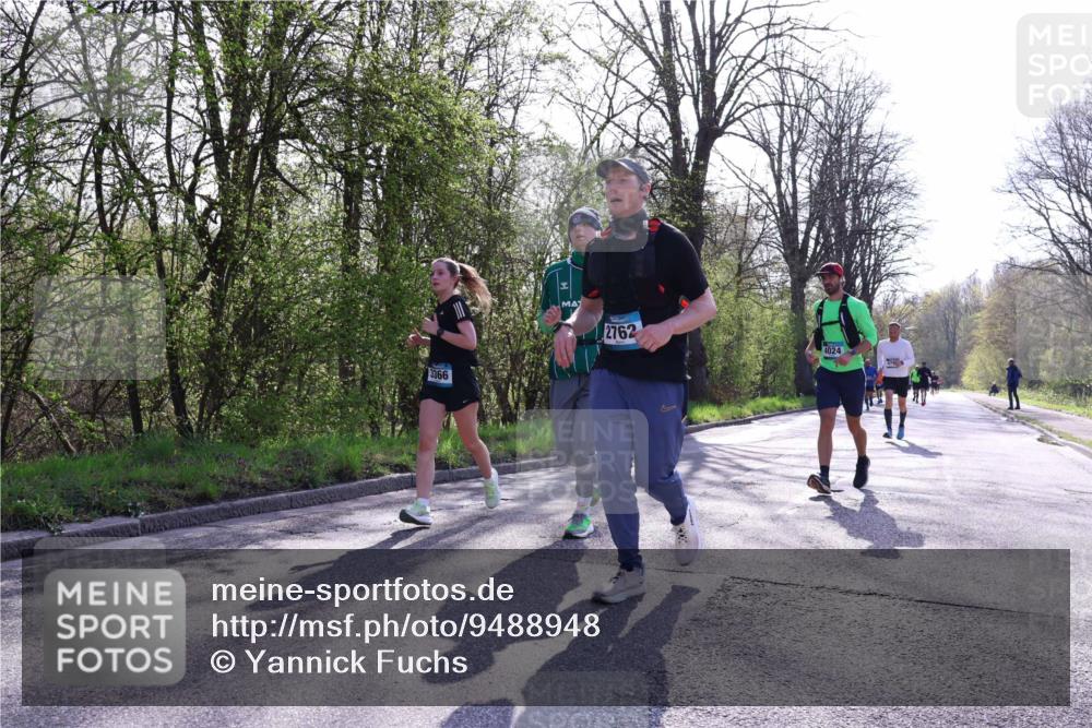12.04.2026 - 45. Internationalen Wilhelmsburger Insellauf Yannick Fuchs http://msf.ph/oto/9488948 12.04.2026 10:40:34 Laufen 3366, 2762, 4024 meine-sportfotos.de
