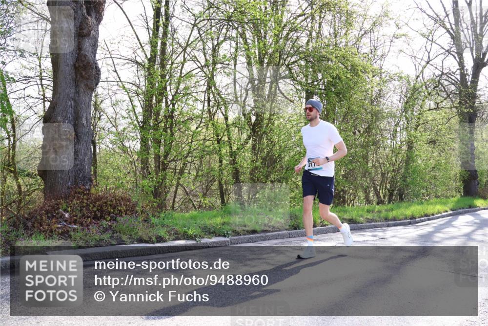 12.04.2026 - 45. Internationalen Wilhelmsburger Insellauf Yannick Fuchs http://msf.ph/oto/9488960 12.04.2026 10:34:44 Laufen 317 meine-sportfotos.de